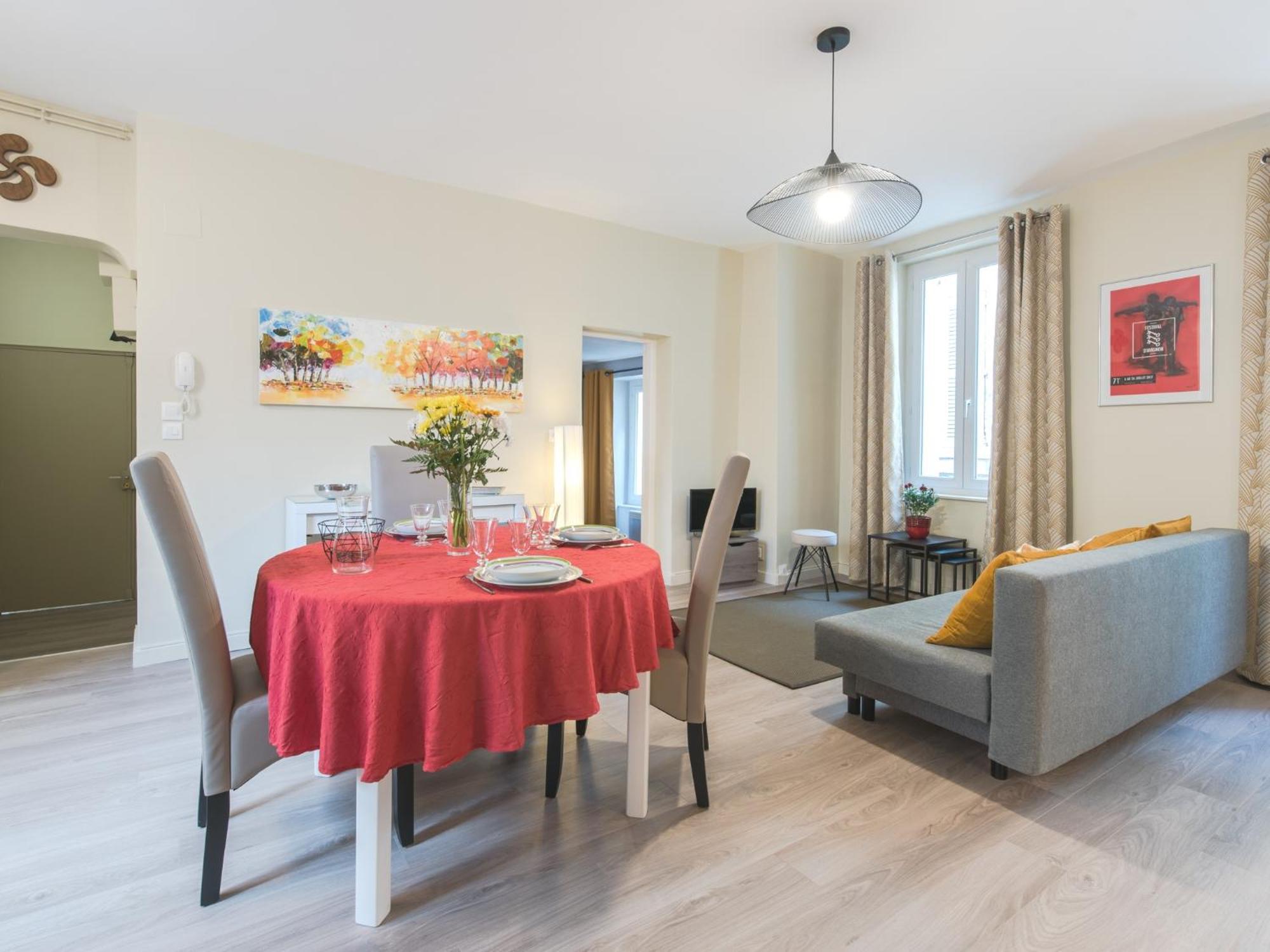 Charme Au Coeur D'Avignon Apartamento Exterior foto