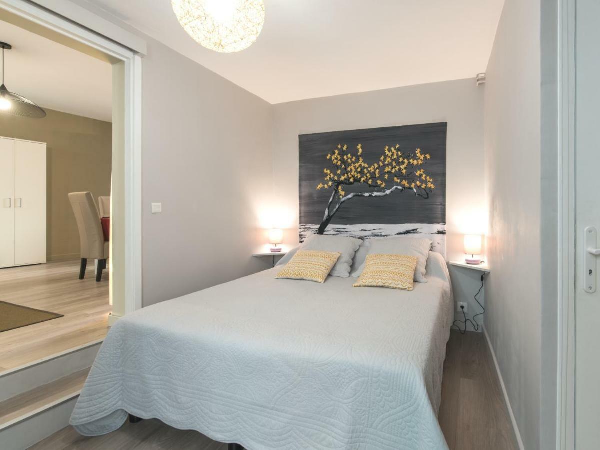 Charme Au Coeur D'Avignon Apartamento Exterior foto
